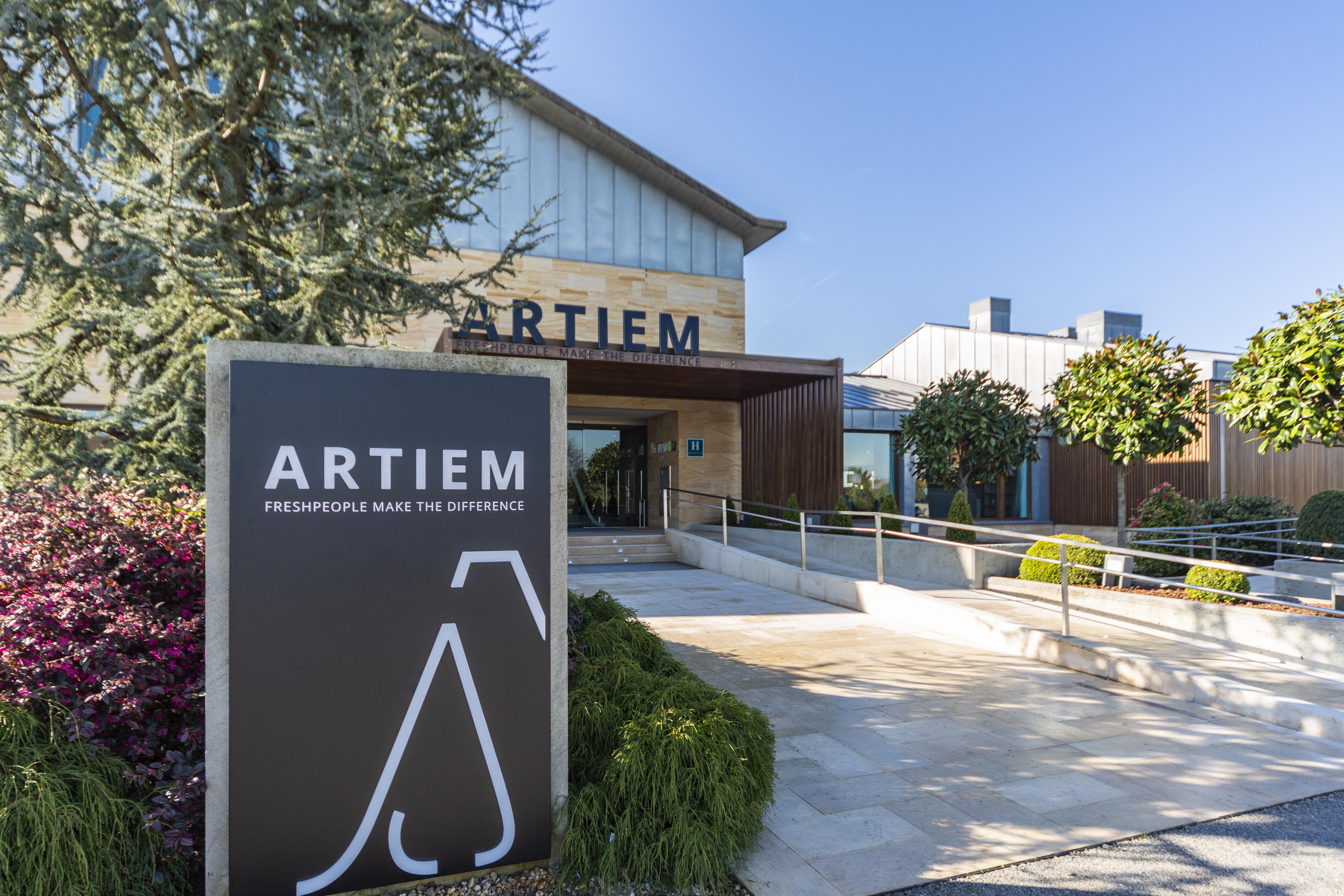 Artiem Asturias Hotell Quintueles Exteriör bild