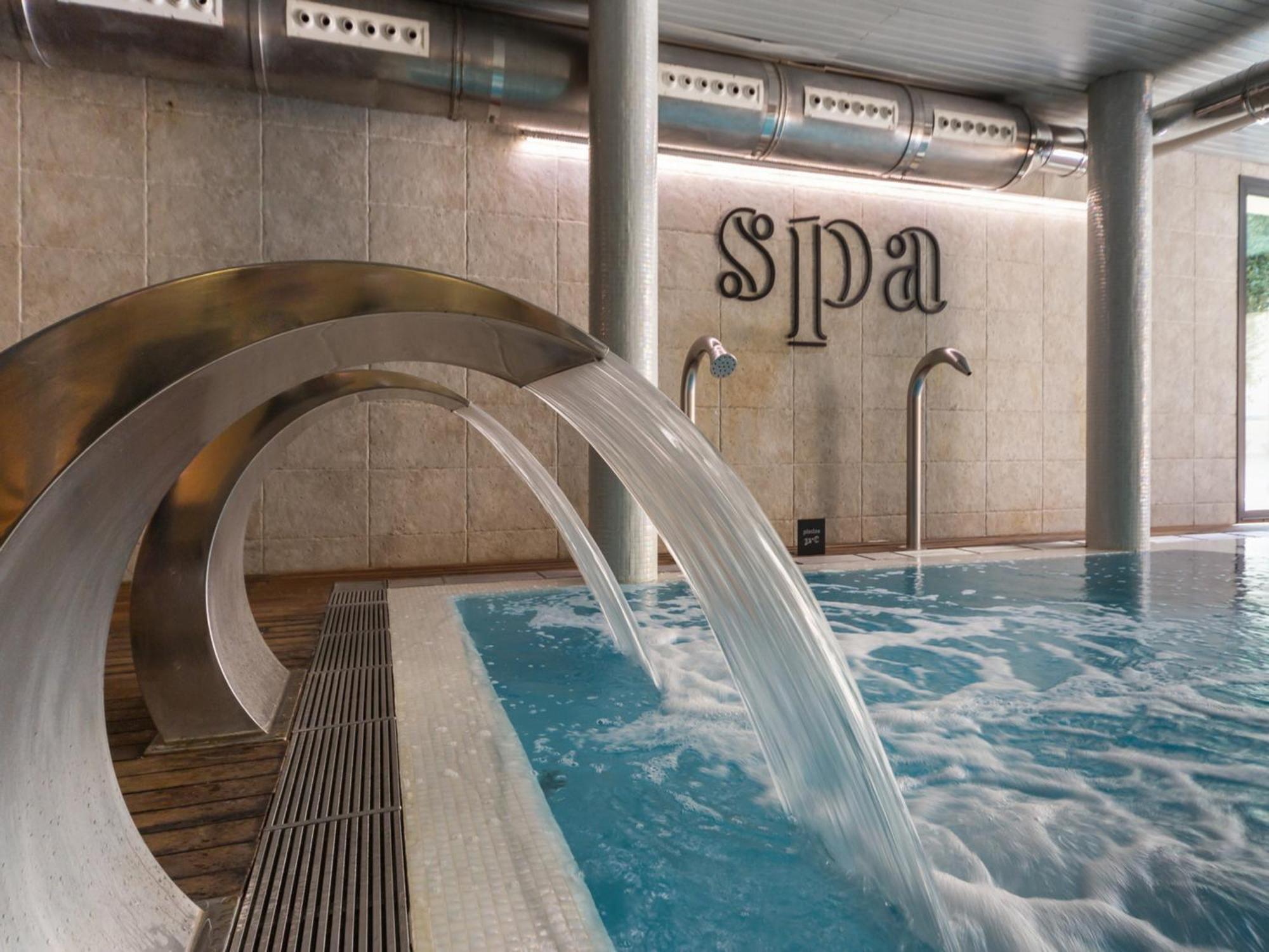 Artiem Asturias Hotell Quintueles Exteriör bild